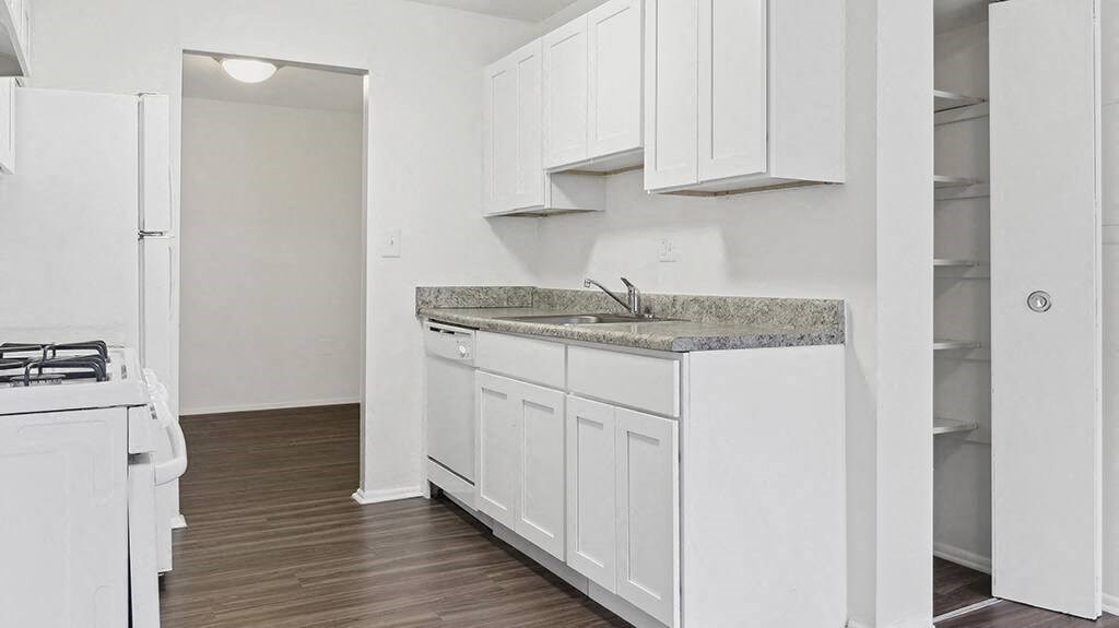 Oakfield Apartment Homes, 2217 Way, Wheaton, MD RentCafe